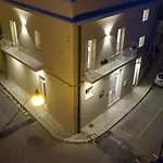 Fico - Finestra Contemporanea 4*