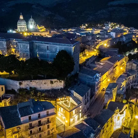 Pensionat Fico - Finestra Contemporanea Ragusa