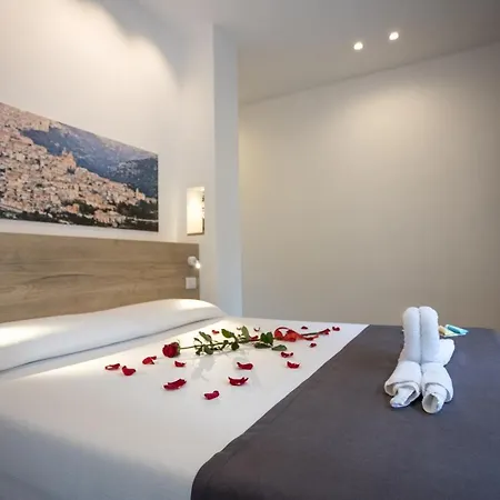 Fico - Finestra Contemporanea 4*
